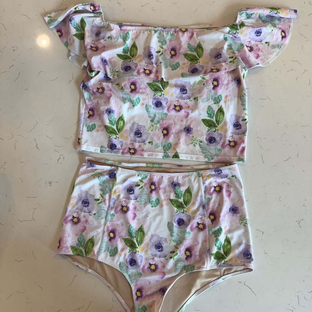 Kortni Jeane Watercolor Floral swim Set Size Large